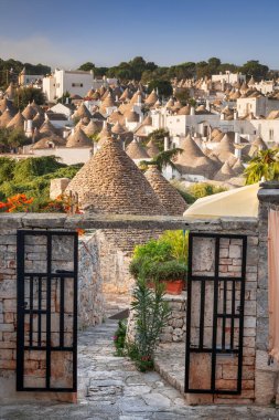 Alberobello, Trulli evleri olan İtalya.