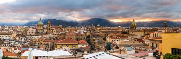 Palerme Sicile Panorama Panoramique Ville Avec Des Tours Emblématiques Crépuscule — Photo