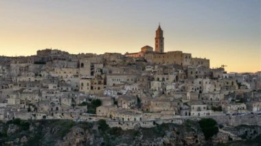 Matera, İtalya 'nın Basilicata bölgesindeki antik tepe kasabası..