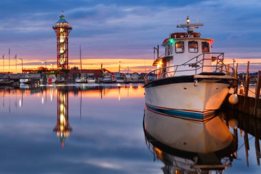 Erie, Pennsylvania, USA skyline and tower at dusk.