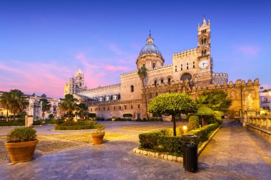 Palermo, İtalya Palermo Katedrali 'nde sabah.