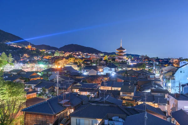 Kiotó Japán Tetőtéri Városkép Higashiyama Történelmi Negyedében Éjszaka — Stock Fotó