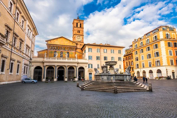 Řím Itálie Bazilice Panny Marie Trastevere Ráno — Stock fotografie