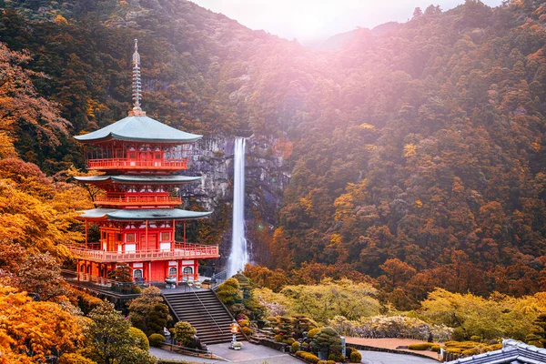 Nachi Japonya Sonbahar Renkleriyle — Stok fotoğraf