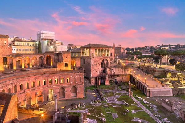 Rome Italy Overlooking Trajan Forum Dusk — Foto de Stock