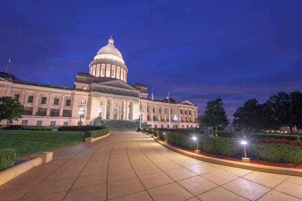 Little Rock Arkansas Usa Bei Nacht Der Bundeshauptstadt — Stockfoto