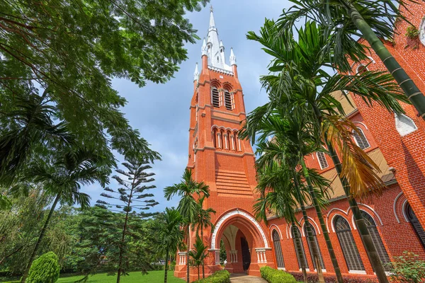 Εξωτερικό Του Καθεδρικού Ναού Της Αγίας Μαρίας Στο Yangon Μιανμάρ — Φωτογραφία Αρχείου
