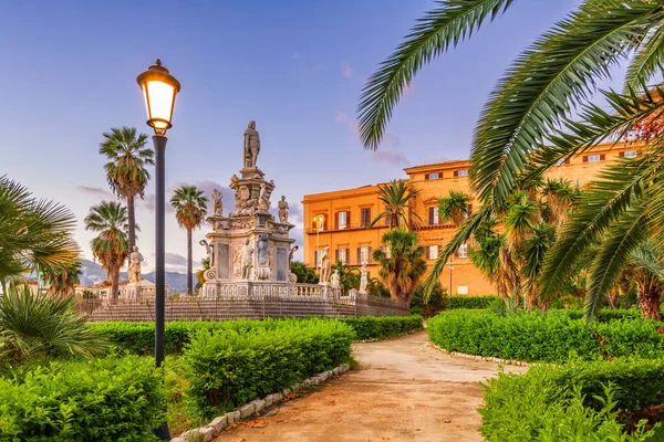 Palermo Itália Villa Bonnano Jardins Públicos Amanhecer — Fotografia de Stock
