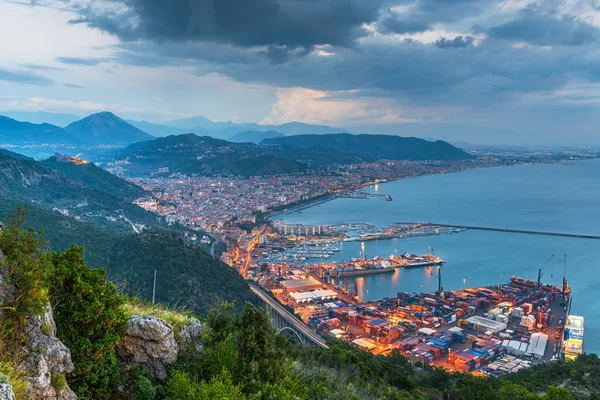 Salerno Italien Vid Medelhavskusten Skymningen — Stockfoto