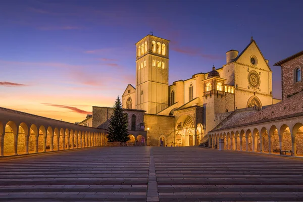 Asís Italia Con Basílica San Francisco Asís Atardecer — Foto de Stock