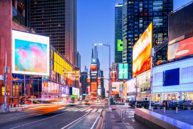 Broadway 'de Times Meydanı New York.