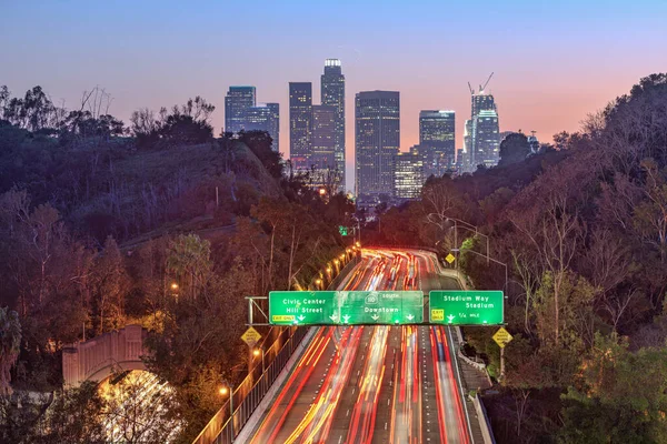 Λος Άντζελες Καλιφόρνια Ηπα Ορίζοντα Και Εθνική Οδός Σούρουπο — Φωτογραφία Αρχείου