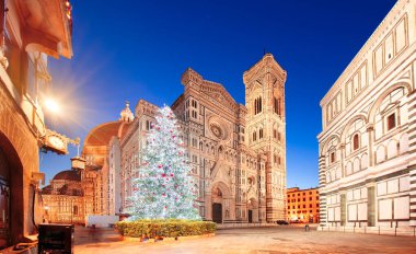 Floransa, Toskana, İtalya Noel sezonu boyunca Duomo ile.
