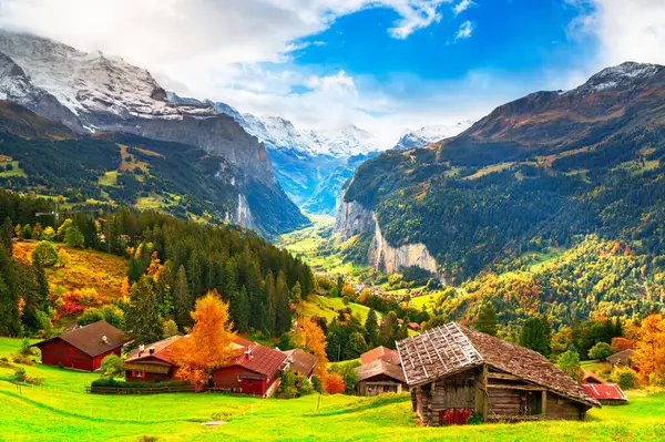 Lauterbrunnen Switzerland Valley Wengen Fall Season Colorful Foliage — Stock Photo, Image