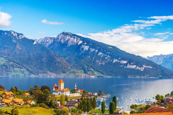 Spiez Suíça Com Castelo Lago Thun — Fotografia de Stock