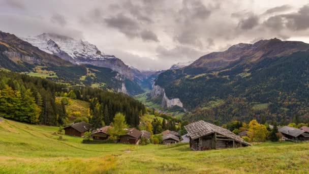 Lauterbrunnen Szwajcaria Dolina Wengen Jesienią — Wideo stockowe