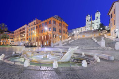 Roma 'da İspanyol Merdivenleri, İtalya' da gece.