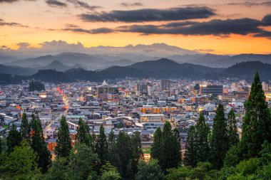 Takayama, Gifu, Japonya şehir merkezi silüeti