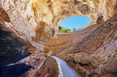 Carlsbad Mağarası Ulusal Parkı, New Mexico, ABD girişte.