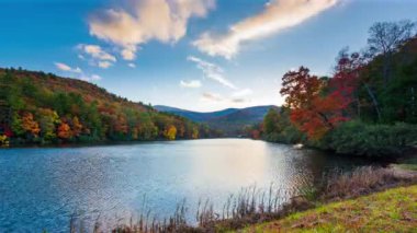 Vogel State Park, Gürcistan, ABD Sonbahar sezonu.