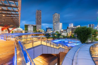 Gifu Şehri, Gifu Bölgesi, Japonya şehir merkezi mavi saatte.