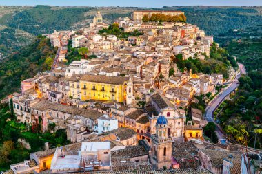 Ragusa Ibla, Sicilya, İtalya şafak vakti.