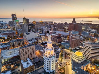 Buffalo, New York, ABD şehir merkezi silüeti.