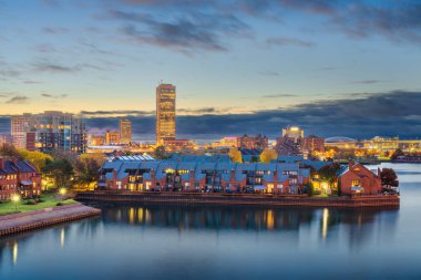 Buffalo, New York, ABD şehir merkezi silüeti.