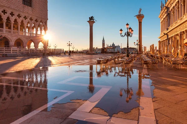 Piazza San Marco Την Ανατολή Του Ηλίου Στη Βενετία Ιταλία — Φωτογραφία Αρχείου