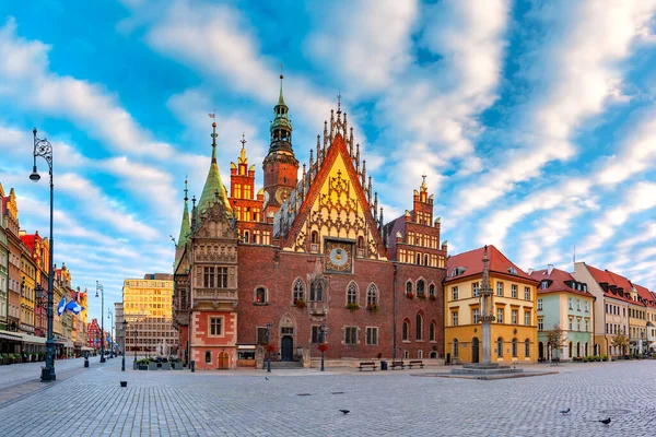 Kolorowe Domy Ratusz Rynku Zachodzie Słońca Stare Miasto Wrocław Polska — Zdjęcie stockowe