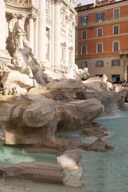 İtalya, Roma 'daki ünlü Bernini Trevi çeşmesi