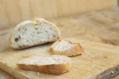 Zihinsel sağlık konsepti ve etrafta haplar var.