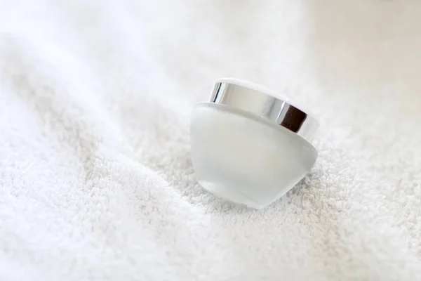Jar Cream Background White Towel Beauty Concept — Stock Photo, Image