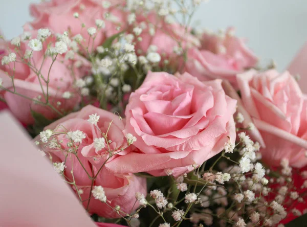 Composição Flor Com Rosa Rosa Gypsophila Branco Cartão Saudação Para — Fotografia de Stock