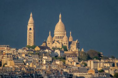 Paris Katedrali ve Basilica de Sacre Coeur