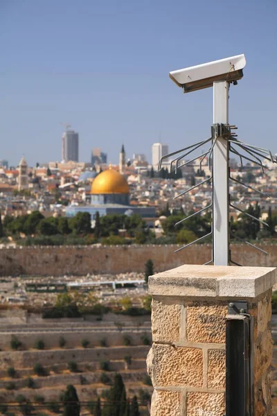 イスラエルのエルサレム市の防犯カメラ Cctv装置 セキュリティ監視技術 — ストック写真