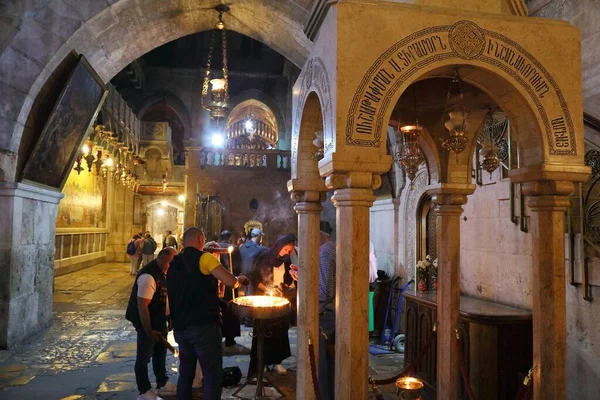 Jerusalem Israel Outubro 2022 Pessoas Visitam Igreja Santo Sepulcro Bairro — Fotografia de Stock