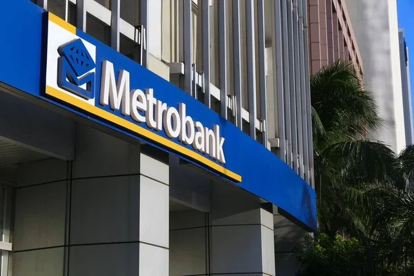 Manila Filipinas Noviembre 2017 Sucursal Metrobank Makati City Manila Filipinas — Foto de Stock