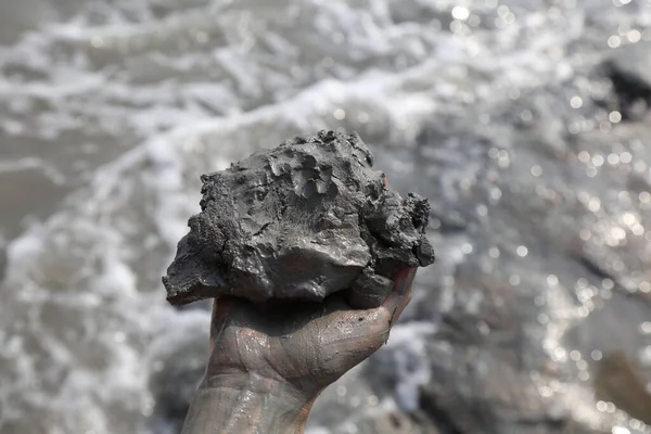 Dead Sea Mud Israel Dead Sea Mud Handful Has Medicinal — Stock Photo, Image