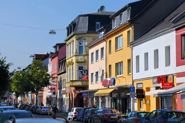 Krefeld Deutschland September 2020 Menschen Gehen Krefeld Eine Straße Entlang — Stockfoto