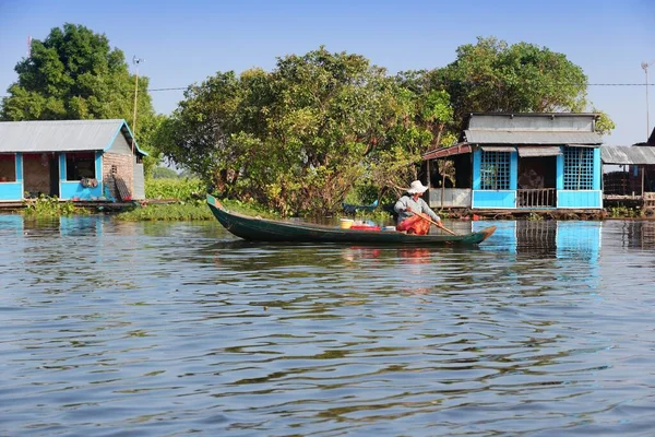 Kambodja Flytande Byn Tonle Underminerar Laken Exotiska Sydostasien — Stockfoto