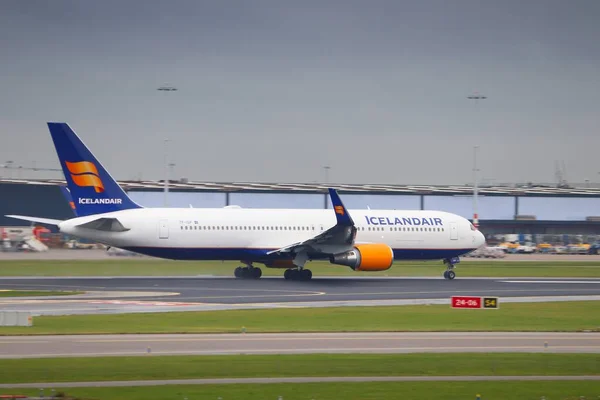 Amsterdam Niederlande Dezember 2018 Icelandair Boeing 767 Auf Dem Flughafen — Stockfoto