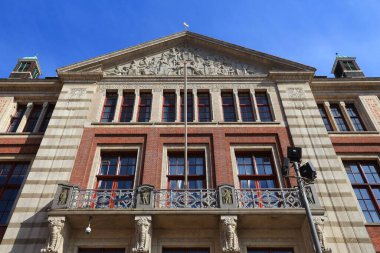 Amsterdam Borsa Binası, Beursplein Meydanı. Hollanda finans kurumu.
