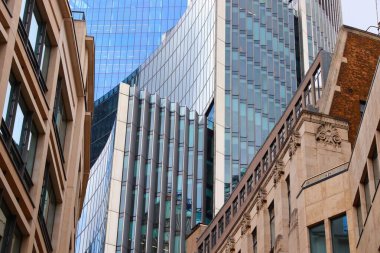 LONDON, UK - 13 Temmuz 2019: Willis Building skyscraper Londra. Norman Foster tarafından tasarlandı. Sahibi Willis Group sigorta komisyoncusu..