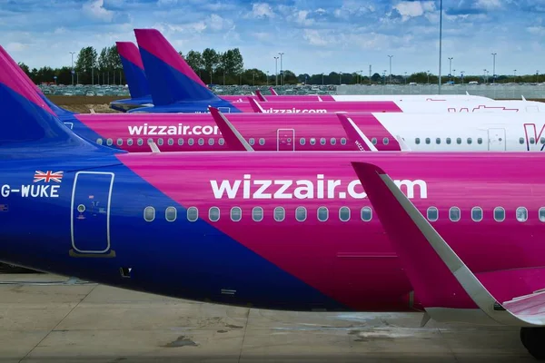 Luton July 2019 Wizz Air Airbus A320 Fleet London Luton — Stock Photo, Image