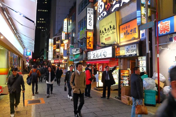 Tokyo Giappone Dicembre 2016 Gente Visita Ristoranti Del Quartiere Shinjuku — Foto Stock