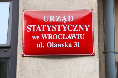 WROCLAW, POLAND - 11 Mayıs 2018: Wroclaw, Polonya İstatistik Bürosu. Yerel yönetimin istatistiklerle ilgilenen bir kurumu..