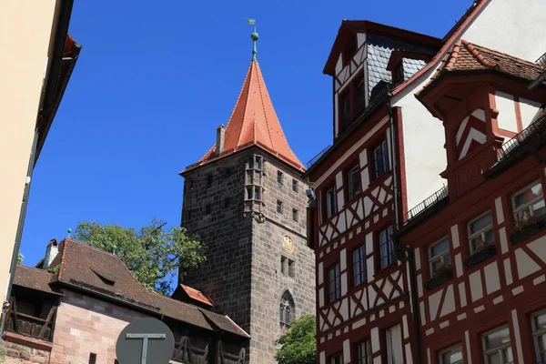 Vieille Ville Nuremberg Allemagne Tour Tiergartnertor Remparts Médiévaux Architecture Colombages — Photo