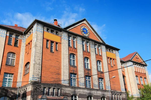Bytom Cidade Polônia Antigo Edifício Escola Primária — Fotografia de Stock