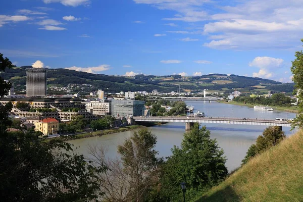 Linz City View Austria Jembatan Sungai Danube Dan Langit Kota — Stok Foto